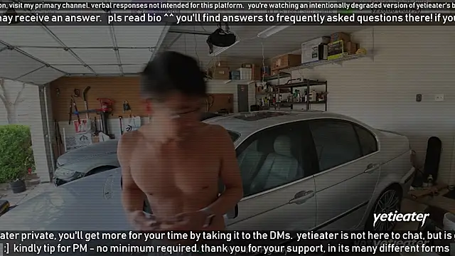 Snapshot of yetieater chatting on March 18, 5:42 pm yetieater online show from March 18, 5:42 pm