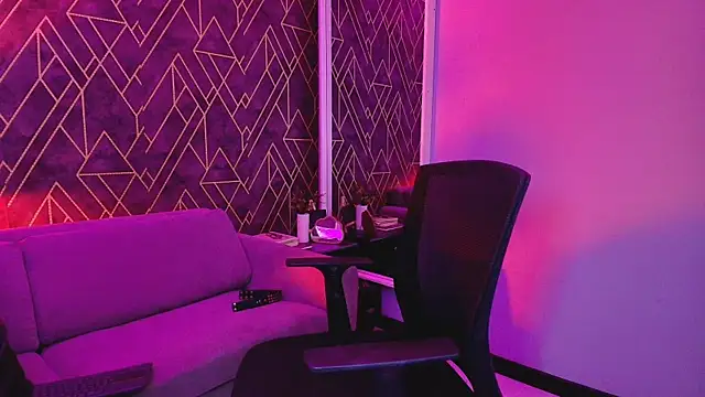 Tahara Romanov online show from October 11, 4:16 pm