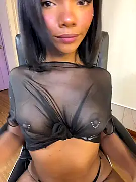 PinkyMoon online show from October 16, 4:46 am