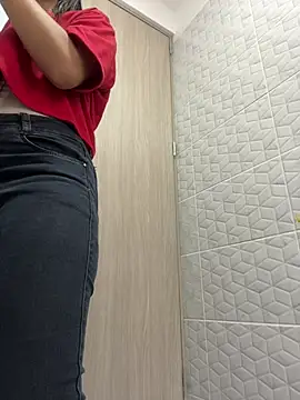 Snapshot of ElectraRhodes1 chatting on February 1, 5:00 pm ElectraRhodes1 online show from February 1, 5:00 pm