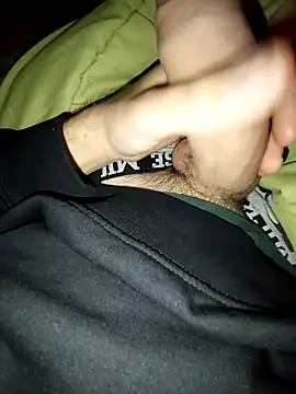 Cazzettostorto99 online show from October 13, 10:32 pm