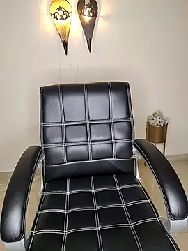 Snapshot of Noor-Bold chatting on March 15, 10:11 pm Noor-Bold online show from March 15, 10:11 pm