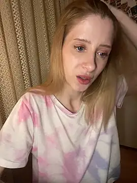 amorearte m online show from March 20, 8:25 pm