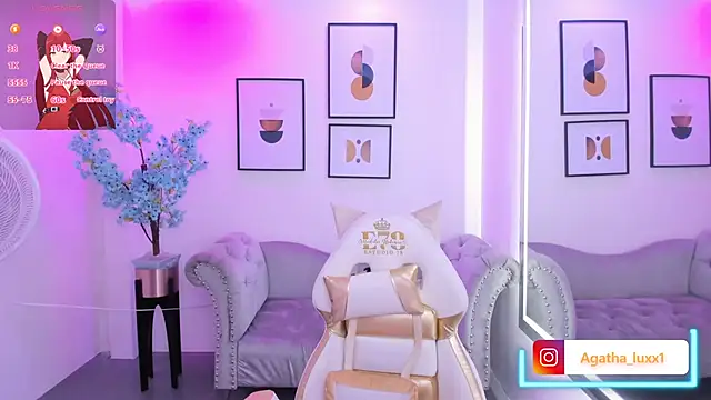 Agatha luxx online show from September 19, 12:39 pm