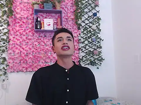 willians   0 online show from October 24, 3:36 am