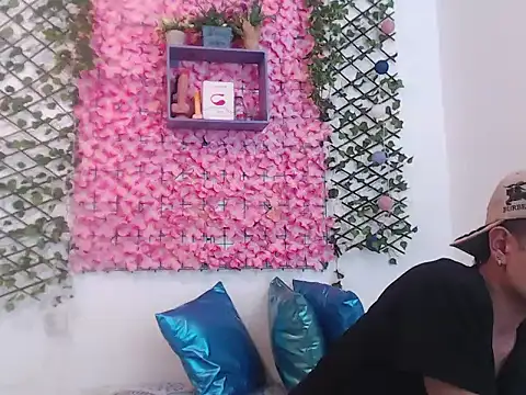 willians   0 online show from October 25, 1:24 am