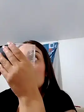 Snapshot of Ehilyn chatting on October 10, 11:15 pm Ehilyn online show from October 10, 11:15 pm