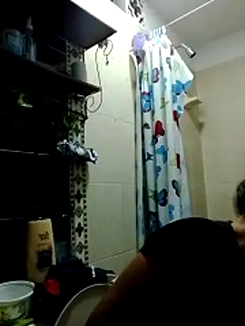 Snapshot of Ehilyn chatting on November 18, 1:44 am Ehilyn online show from November 18, 1:44 am