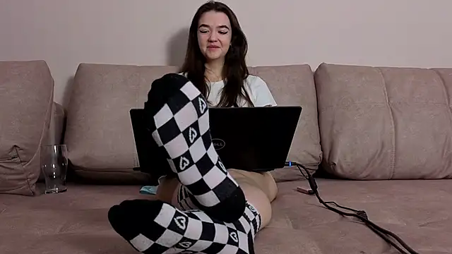 imyourdreams online show from May 15, 11:23 pm