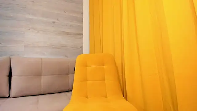 Snapshot of IreneHabibi chatting on September 14, 8:57 am IreneHabibi online show from September 14, 8:57 am