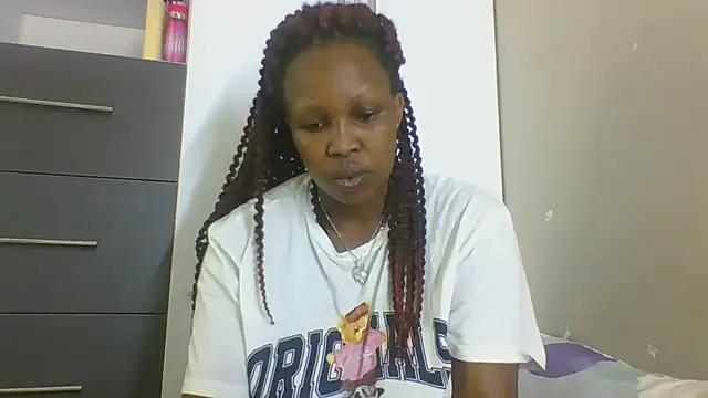 Snapshot of Squirt_Goddesss chatting on September 20, 4:52 pm Squirt Goddesss online show from September 20, 4:52 pm