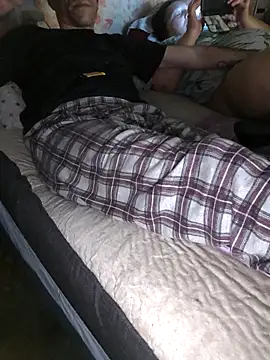 parejade225xh online show from November 15, 9:43 pm