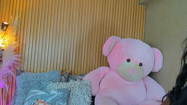 AlexiaAbbey online show from April 14, 6:36 pm