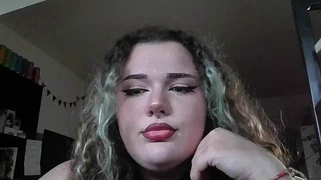 GreenNyx online show from October 11, 1:31 pm