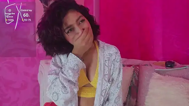 Zoe-S online show from March 18, 1:09 pm