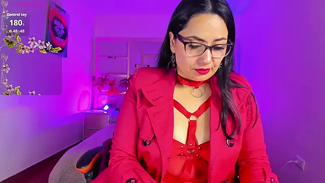 tamara rouse1 online show from September 26, 4:38 am