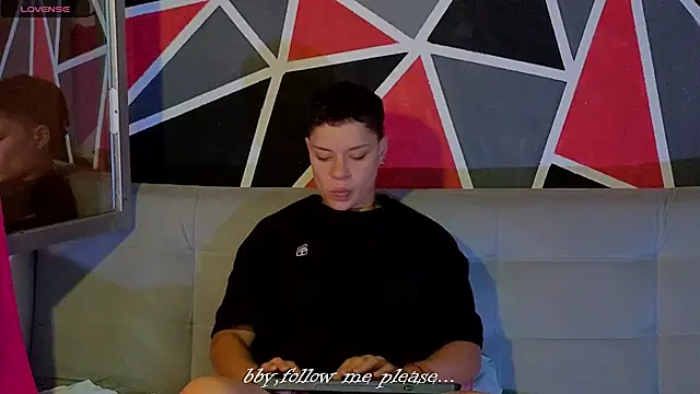 demimoore222 online show from October 21, 12:39 pm