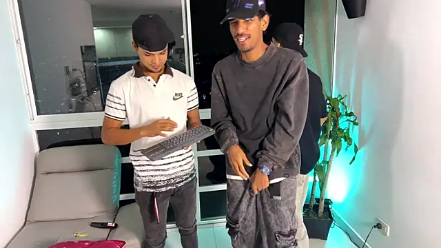 Miguel bigcock online show from December 21, 5:03 am