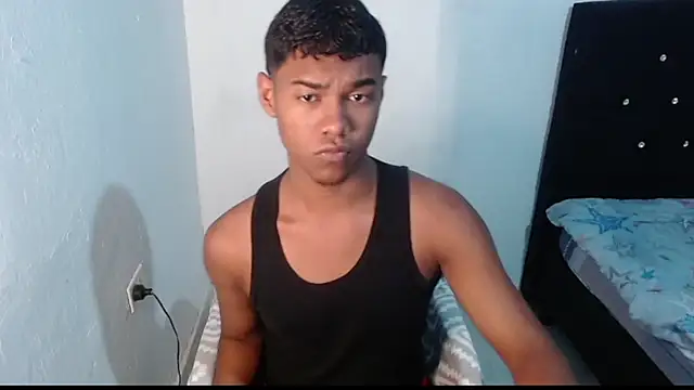 Snapshot of Jampier_sexyboy chatting on March 9, 4:38 am Jampier sexyboy online show from March 9, 4:38 am