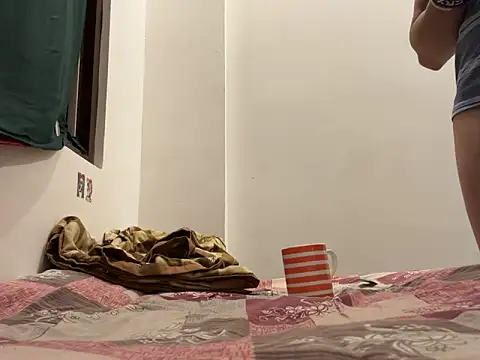 Snapshot of Renegadefromhellxx chatting on March 22, 5:09 pm Renegadefromhellxx online show from March 22, 5:09 pm