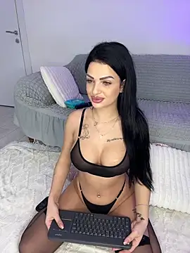 IrisRossie online show from February 5, 6:18 am