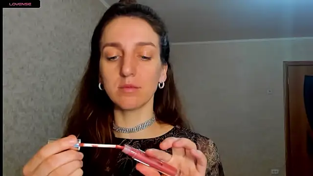 Snapshot of desired_zzoya chatting on April 4, 1:52 pm desired zzoya online show from April 4, 1:52 pm