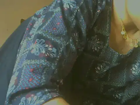 Snapshot of mayra89 chatting on June 14, 5:20 am mayra89 online show from June 14, 5:20 am
