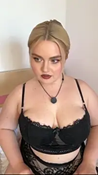 April Vancee online show from April 16, 12:06 pm