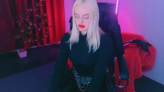 Miss Alice Silver online show from May 3, 7:20 pm
