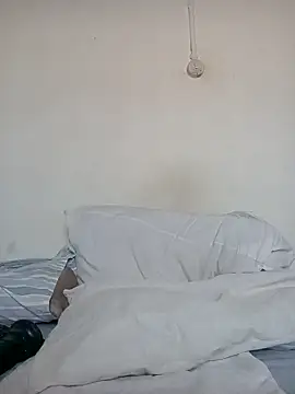 Missvixen81 online show from October 17, 4:48 am