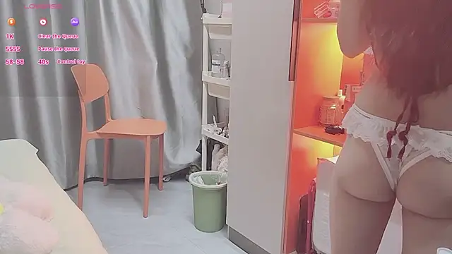 guoguo7777777 online show from October 15, 1:55 pm