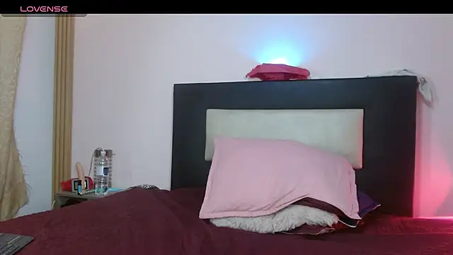 LorenaJoness online show from November 21, 2:49 pm