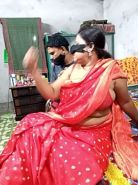 Snapshot of Pakhi_Couple_69 chatting on October 14, 5:14 pm Pakhi Couple 69 online show from October 14, 5:14 pm