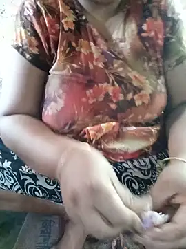 Snapshot of Pakhi_Couple_69 chatting on June 20, 6:49 am Pakhi Couple 69 online show from June 20, 6:49 am