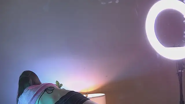 Amanda River online show from November 30, 9:52 pm