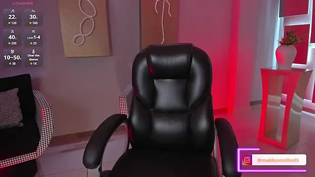 MaddisonCollins online show from April 3, 11:19 am