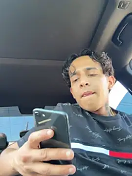 jorgeluis20309 online show from March 23, 8:24 pm