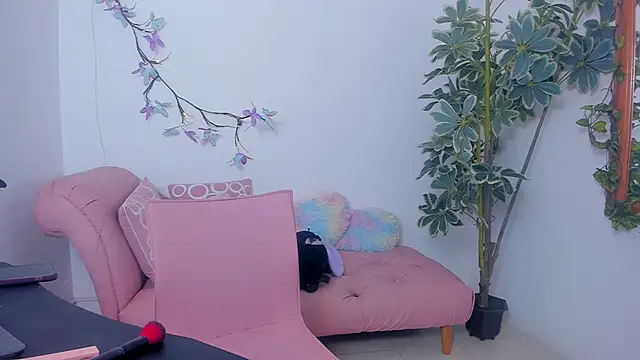 SaskiaGrendel online show from February 22, 12:45 am