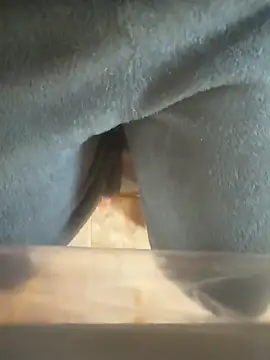 Snapshot of ategurl192 chatting on December 23, 8:12 am ategurl192 online show from December 23, 8:12 am