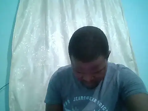 Snapshot of Smart24 chatting on March 16, 8:24 pm Smart24 online show from March 16, 8:24 pm