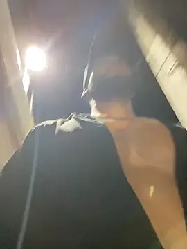 Snapshot of Dasul_ chatting on December 4, 4:11 am Dasul online show from December 4, 4:11 am