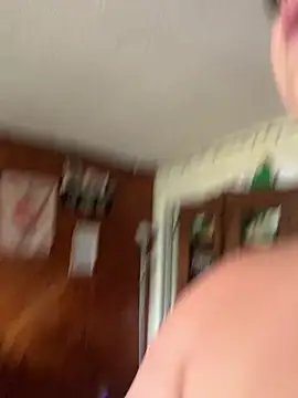 Queendeeeeothroattt online show from July 13, 3:59 pm