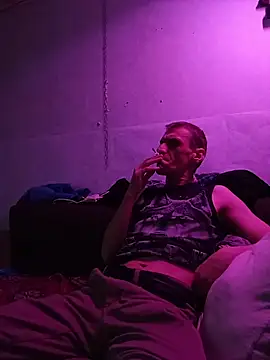 Snapshot of PrimordialChill6 chatting on April 7, 6:03 am PrimordialChill6 online show from April 7, 6:03 am