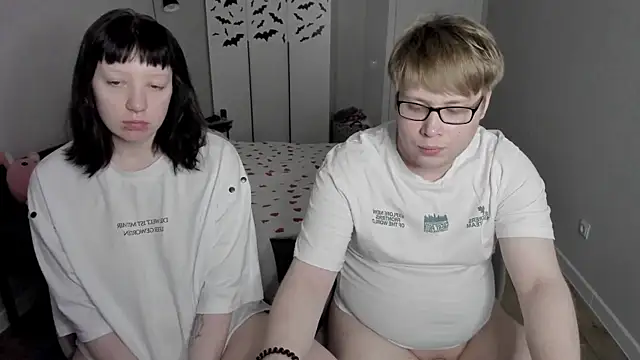 JayMollyy online show from January 18, 4:44 pm