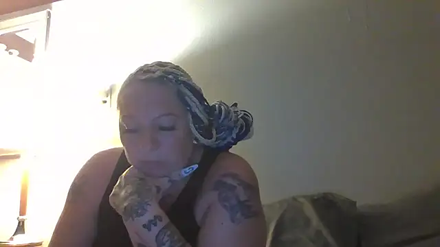 livieblainn online show from July 21, 2:25 am
