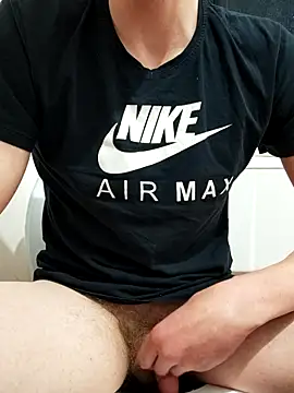 Snapshot of dxmiian chatting on March 17, 7:35 am dxmiian online show from March 17, 7:35 am