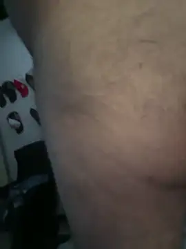 Snapshot of alrume49big chatting on March 5, 9:04 pm alrume49big online show from March 5, 9:04 pm