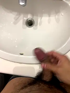 Snapshot of Runstat chatting on September 23, 8:34 pm Runstat online show from September 23, 8:34 pm