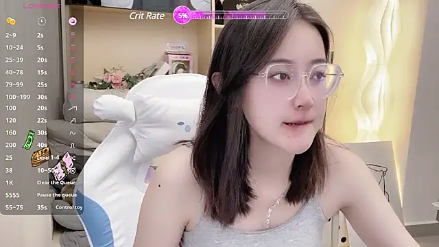 Snapshot of Foutunestar chatting on March 19, 3:51 pm Foutunestar online show from March 19, 3:51 pm