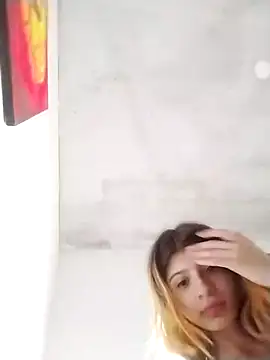 KratosAfroditacs online show from November 3, 1:12 pm